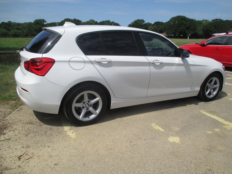 BMW 1 Series 116D Ed Plus YK17WXX White #6