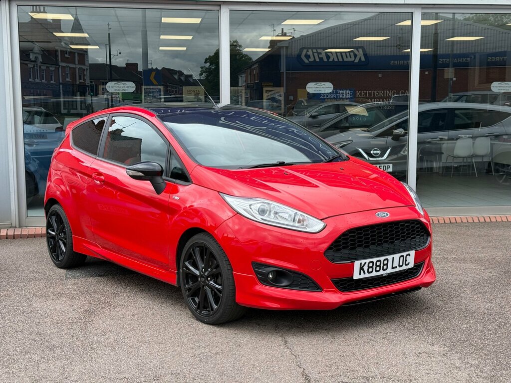 Ford Fiesta 1.0T Ecoboost St-line Hatchback Red