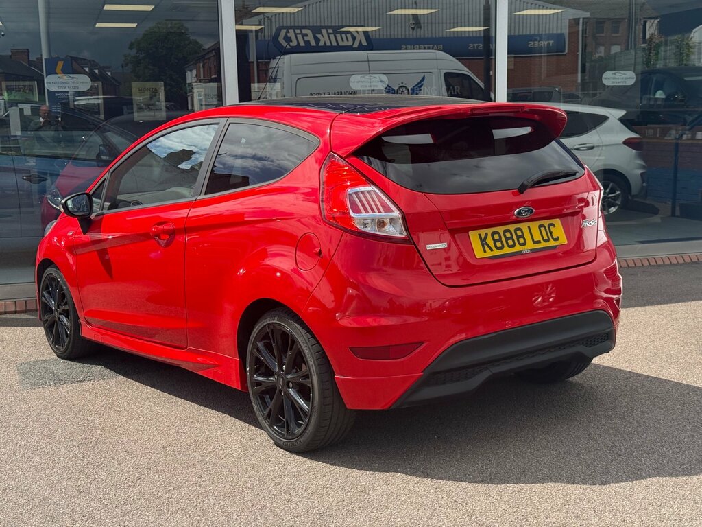 Ford Fiesta 1.0T Ecoboost St-line Hatchback K888LOC Red #4