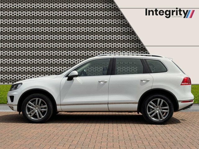 Volkswagen Touareg 2015 3.0 Tdi V6 Bluemotion Tech Se Suv White #6