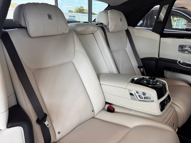Rolls-Royce Ghost II 4dr Auto Silver #18