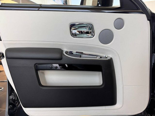 Rolls-Royce Ghost II 4dr Auto Silver #33