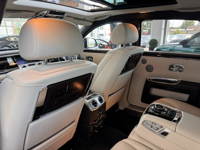 Rolls-Royce Ghost II 4dr Auto Silver #26