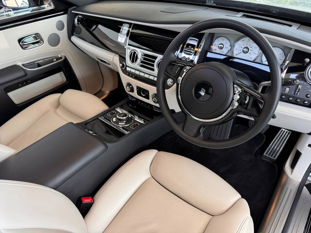 Rolls-Royce Ghost II 4dr Auto Silver #10