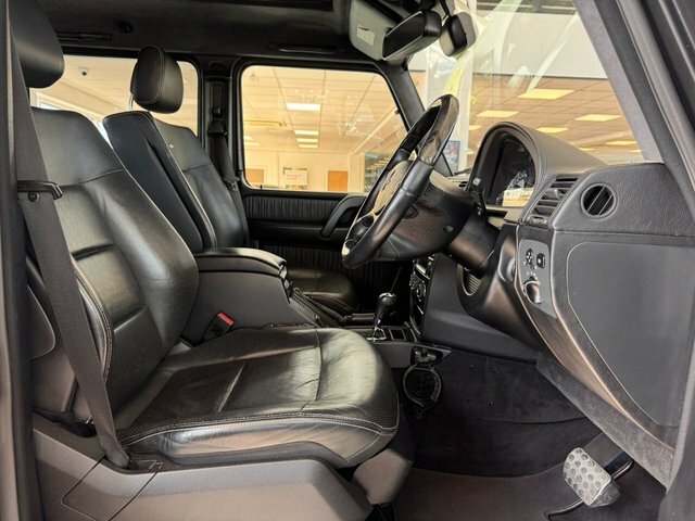 Mercedes-Benz G Class Automatic Black #11