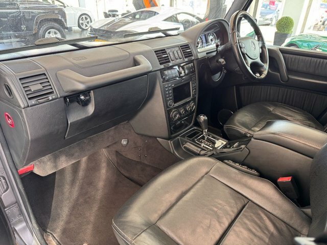 Mercedes-Benz G Class Automatic Black #26