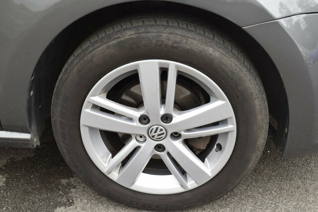 Volkswagen Polo 1.0 Bluemotion Tech Match Edition Hatchback Pe SC17UNF Grey #4