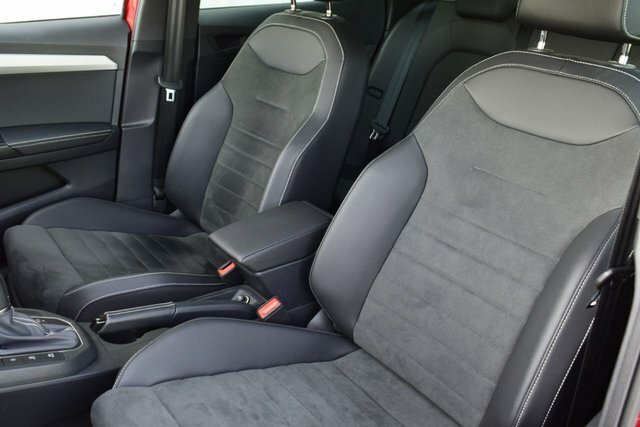 Seat Ibiza 1.0 Tsi Xcellence Lux Hatchback Dsg Eur YB24OPH Red #4