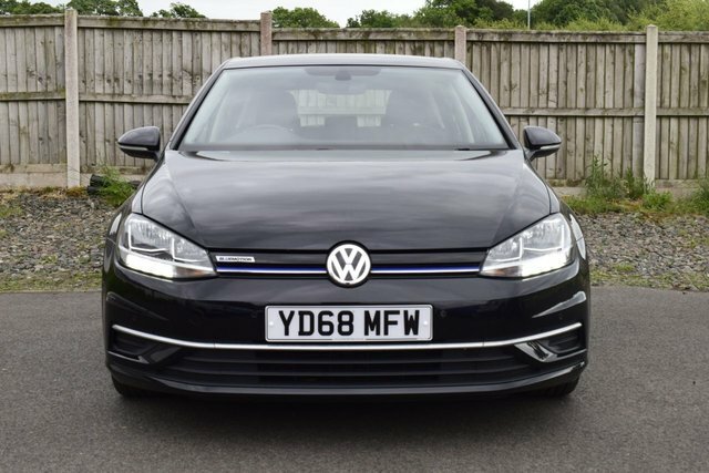 Volkswagen Golf 1.5 Tsi Evo Se Nav Hatchback Dsg Euro 6 YD68MFW Black #2