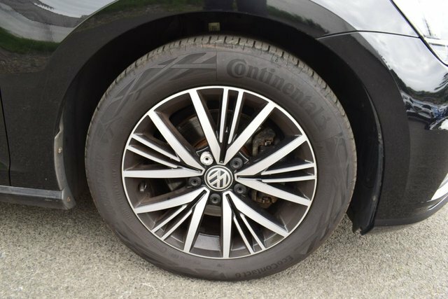 Volkswagen Golf 1.5 Tsi Evo Se Nav Hatchback Dsg Euro 6 YD68MFW Black #4
