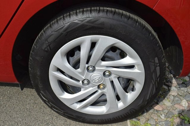 Hyundai I10 1.0 Se Hatchback Euro 6 S S 6 DY72TSU Red #6