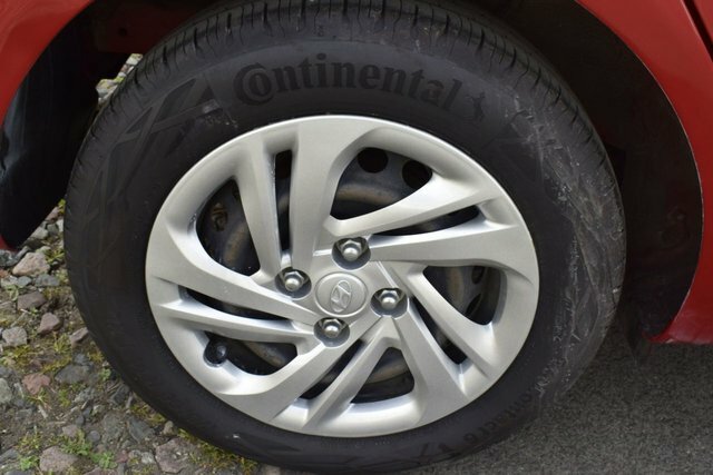 Hyundai I10 1.0 Se Hatchback Euro 6 S S 6 DY72TSU Red #5