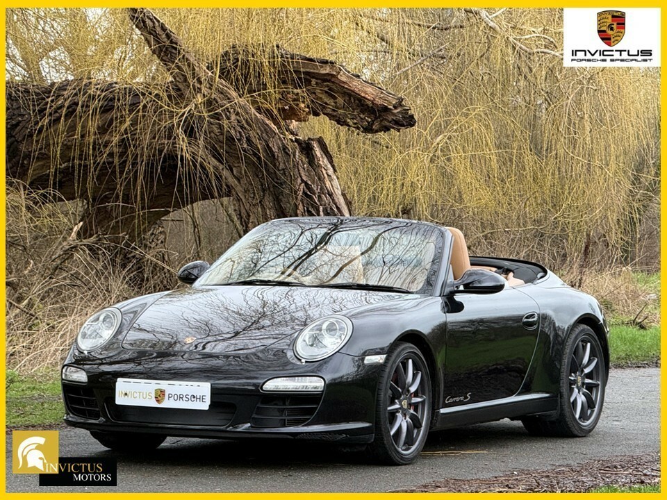 Porsche 911 3.8 997 Carrera S Black