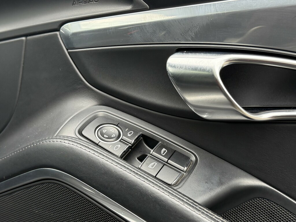 Porsche 911 Carrera 4S Silver #38