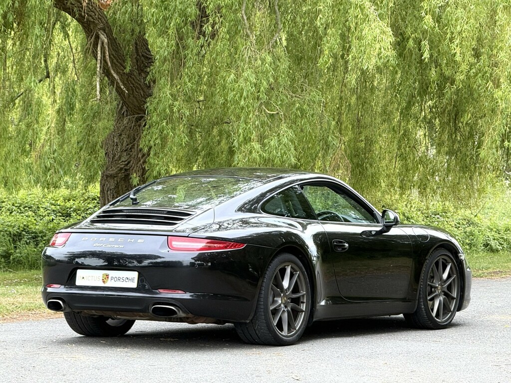 Porsche 911 Carrera 4S Silver #2