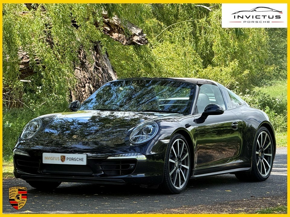 Porsche 911 3.8 991 4S Black
