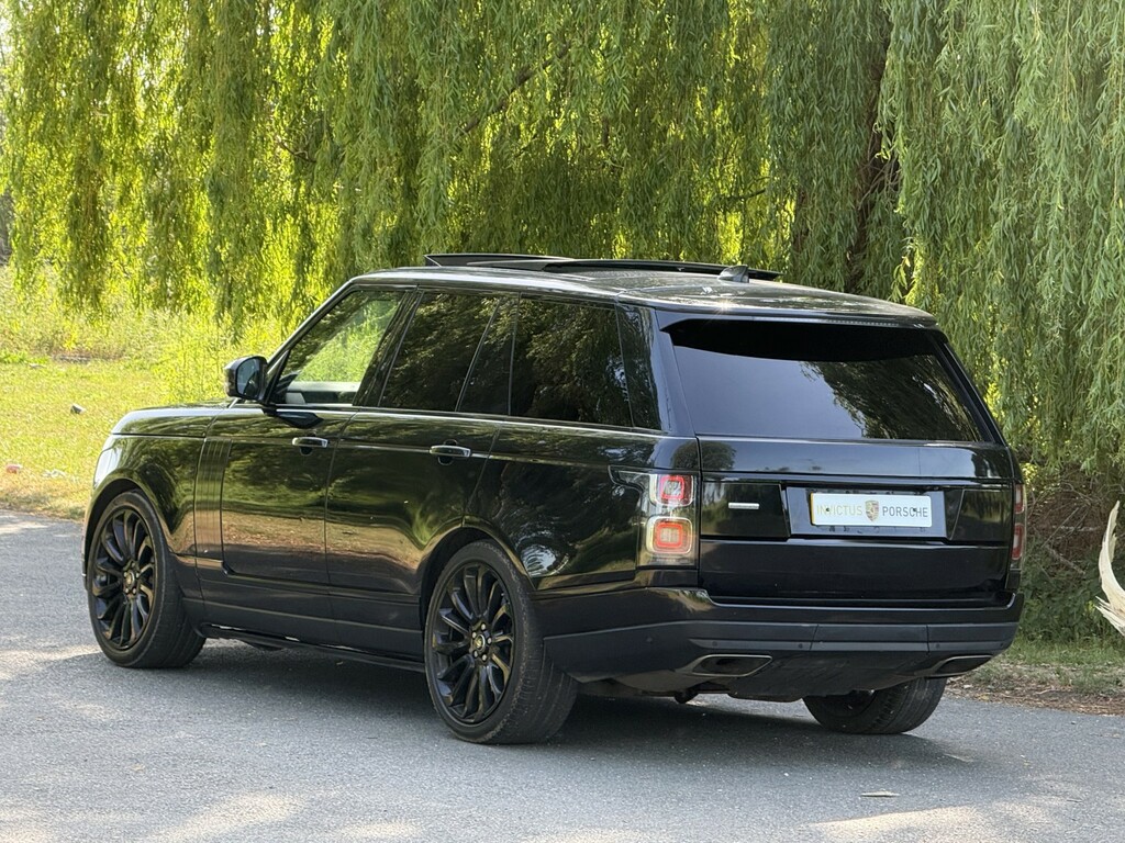 Land Rover Range Rover 4.4 Sd V8 SA68HEJ Black #2