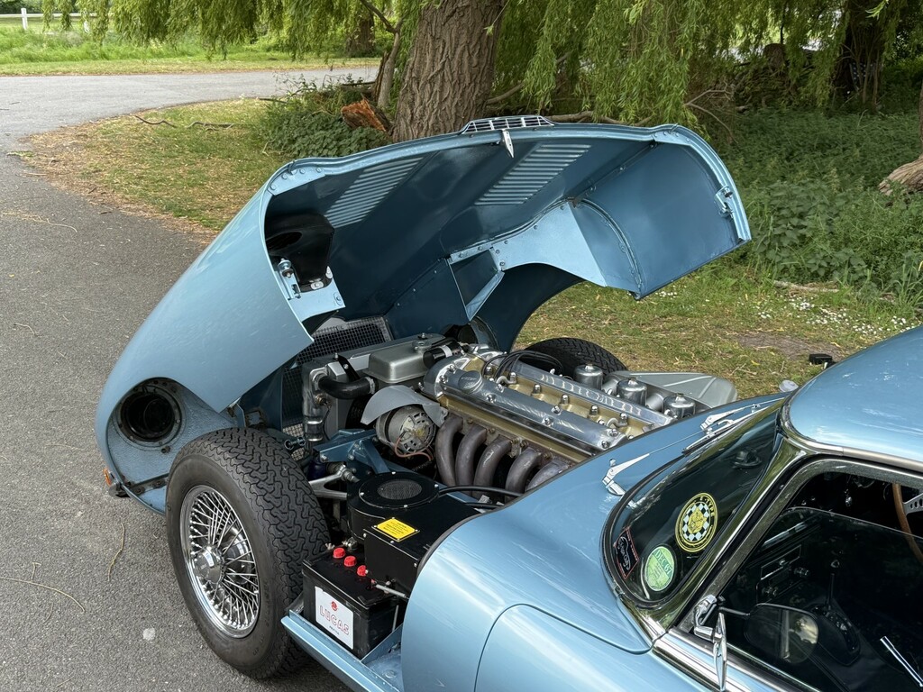 Jaguar E-Type E-type Series 1 4.2 22 Blue #5