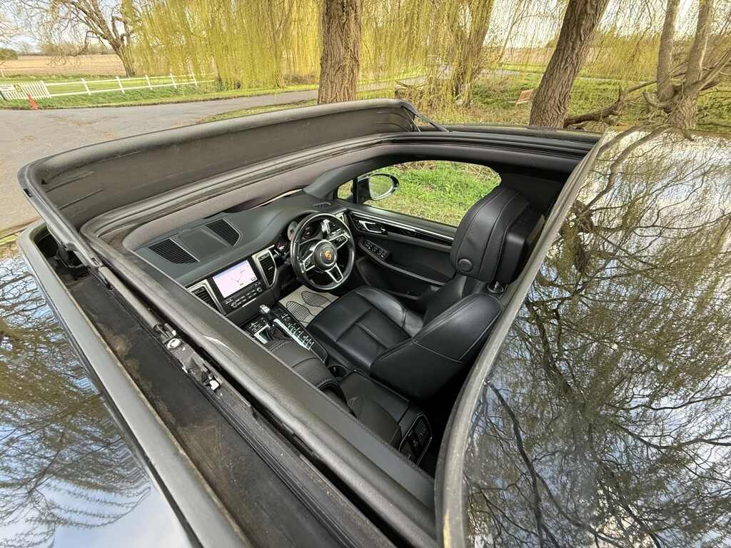 Porsche Macan 3.0 V6 S LC18DPV Black #4