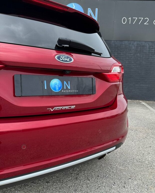 Ford Fiesta Vignale 1 Owner Huge Spec Inc Pan Roof Sat N Red #4