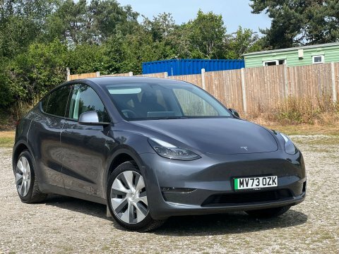 Tesla Model Y Model Y Long Grey
