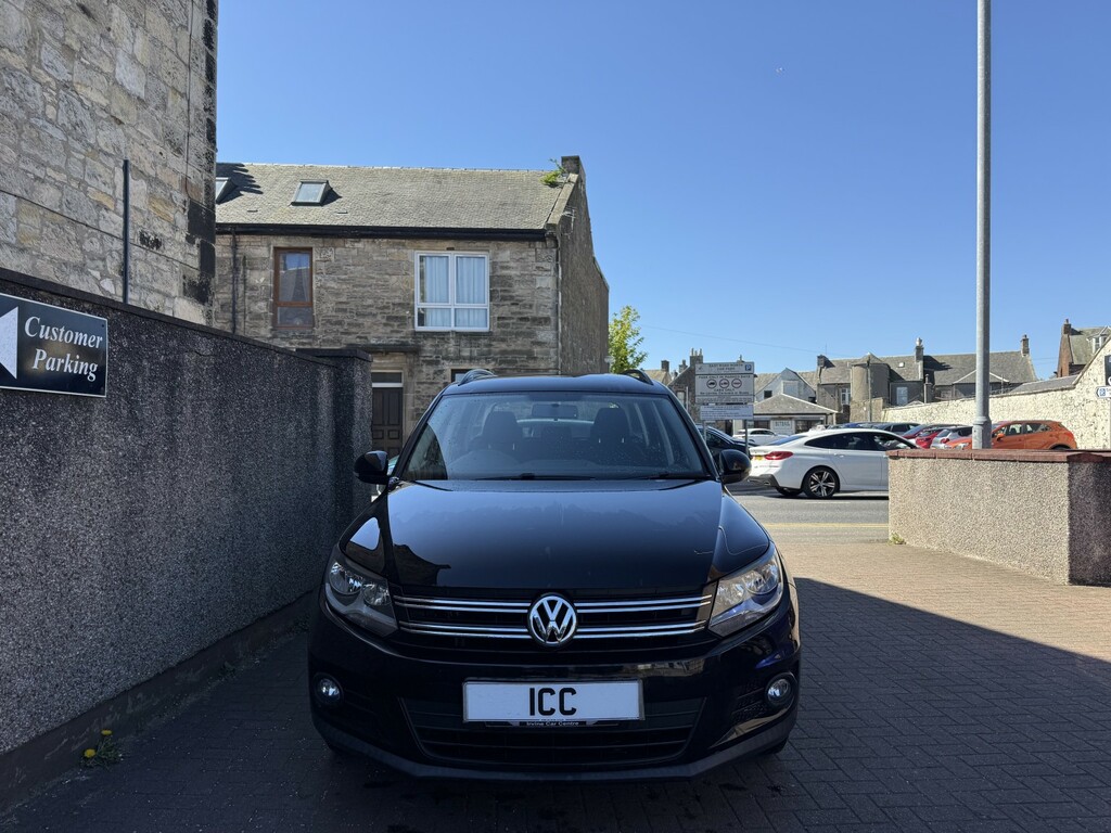 Volkswagen Tiguan Suv 2.0 Tdi Bluemotion Tech S 2014 FP64CFV Black #5