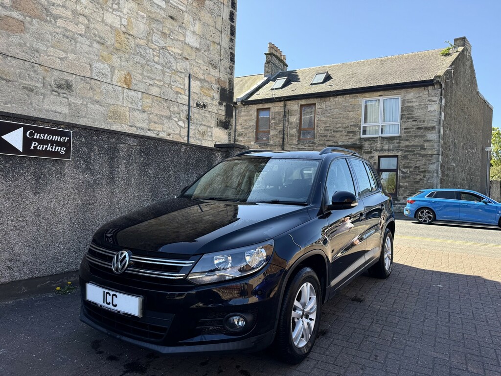 Volkswagen Tiguan Suv 2.0 Tdi Bluemotion Tech S 2014 FP64CFV Black #3