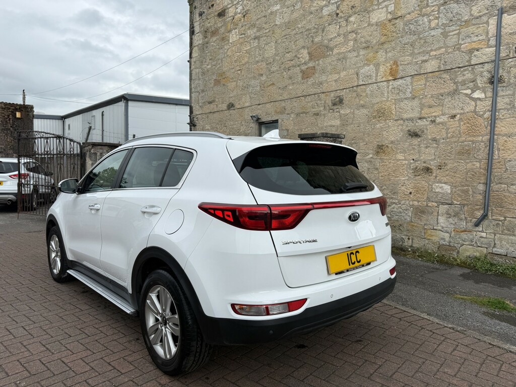 Kia Sportage Suv 1.6 Gdi 2 2017 SG17KOS White #2