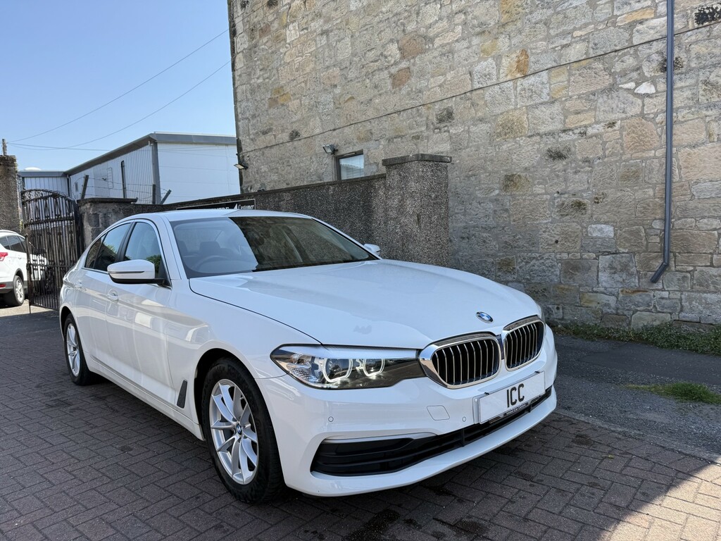 BMW 5 Series Saloon 2.0 520D Se Saloon 2019 White