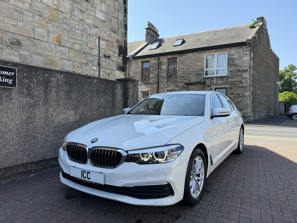 BMW 5 Series Saloon 2.0 520D Se Saloon 2019 SW19FOP White #3