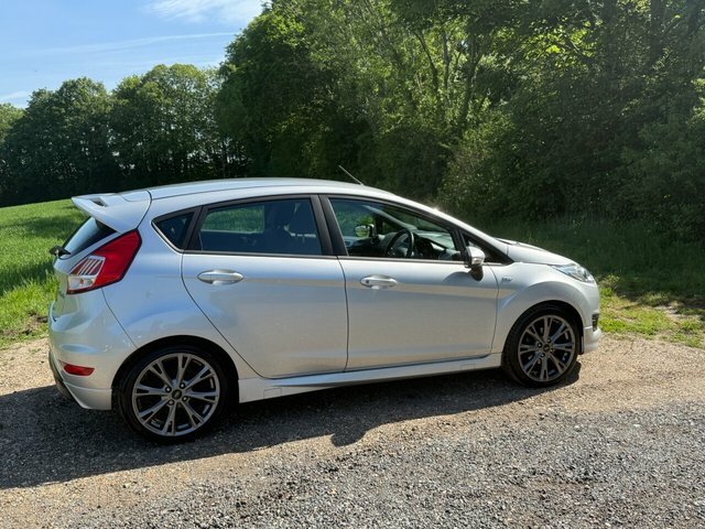 Ford Fiesta 2017 1.5 Tdci St-line Hatchback YM66UYT Silver #5
