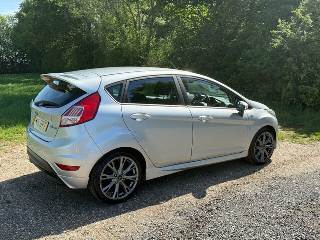 Ford Fiesta 2017 1.5 Tdci St-line Hatchback YM66UYT Silver #6