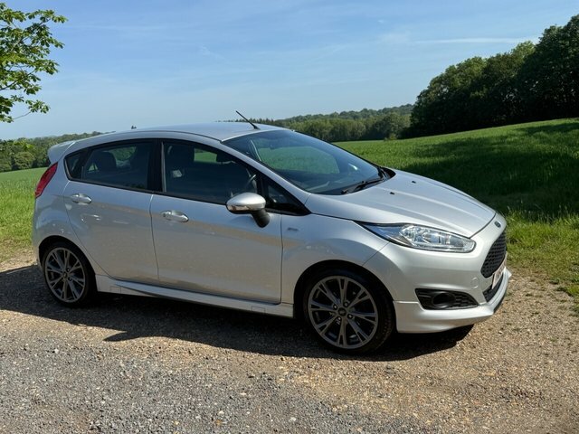 Ford Fiesta 2017 1.5 Tdci St-line Hatchback YM66UYT Silver #2
