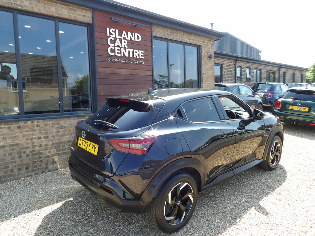 Nissan Juke Dig-t 114 N-connecta 5Dr. LT73CYY Black #5