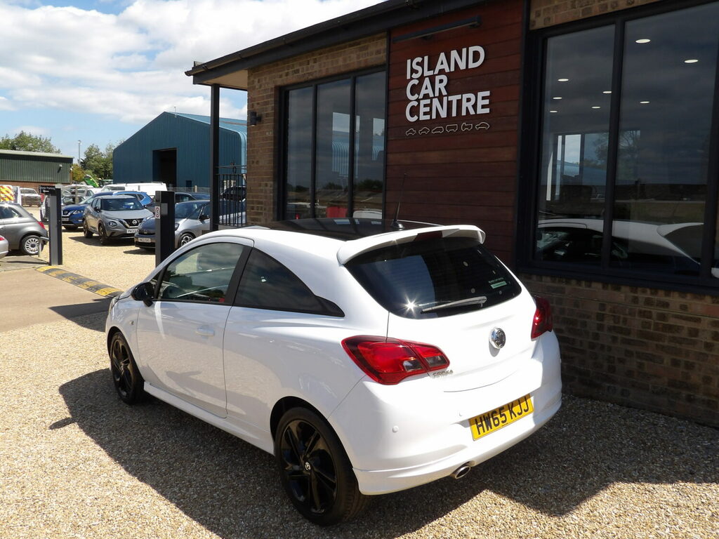 Vauxhall Corsa Limited Edition 1.4 Hatchback. HW65KJJ White #3