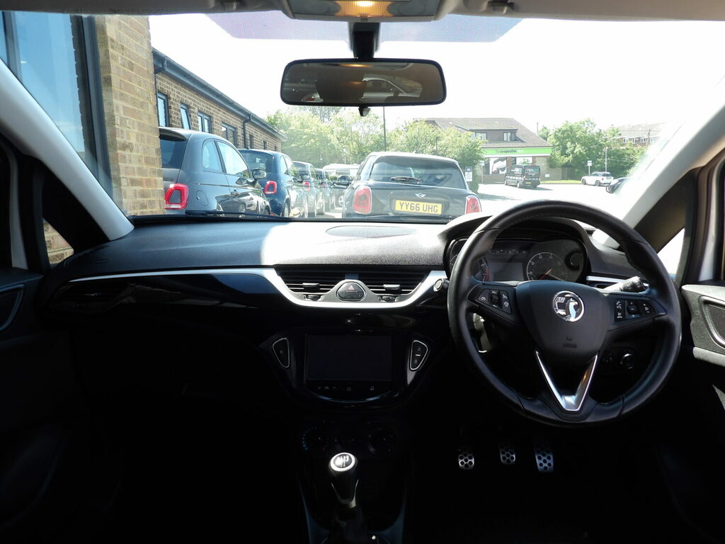 Vauxhall Corsa Limited Edition 1.4 Hatchback. HW65KJJ White #5