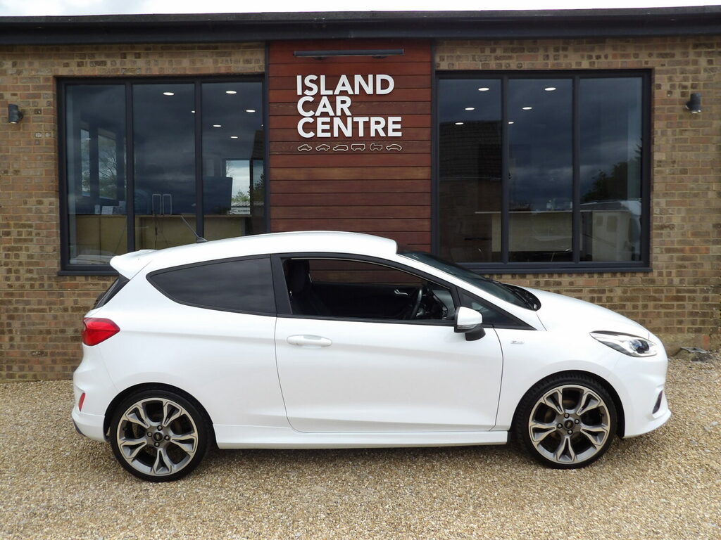 Ford Fiesta 1.0 Ecoboost 140 St-line 3Dr. White