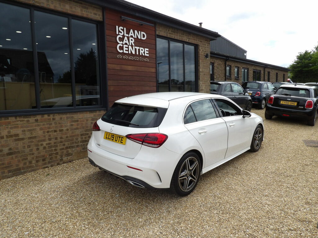Mercedes-Benz A Class Hatchback A200 Amg Line LL19UTE White #4