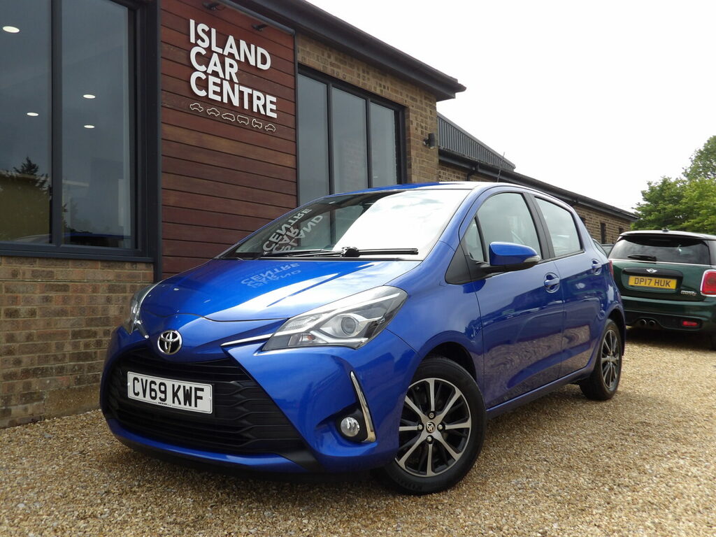 Toyota Yaris Hatchback 1.5 Vvt-i Icon Tech Blue