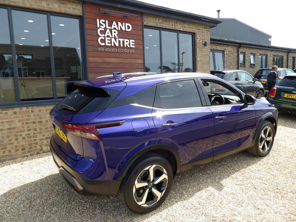 Nissan Qashqai Hatchback 1.3 Dig-t Mh N-connecta 5Dr. LN23XEZ Blue #6