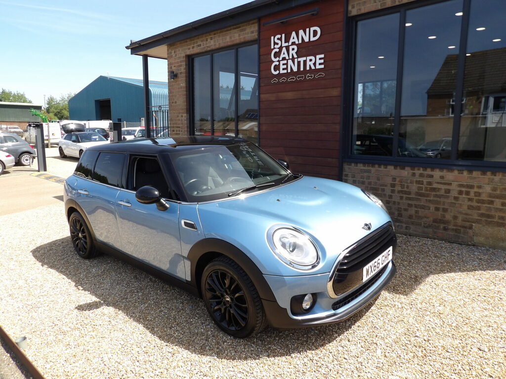 Mini Clubman Cooper Chili Est 6Dr 1.5 WX66GHF Blue #3