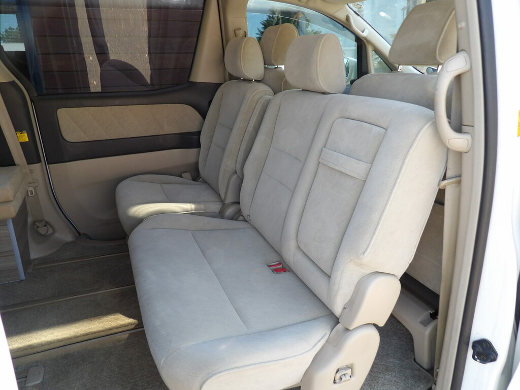 Toyota Alphard 3.0Cc 8 X Seater Black #10