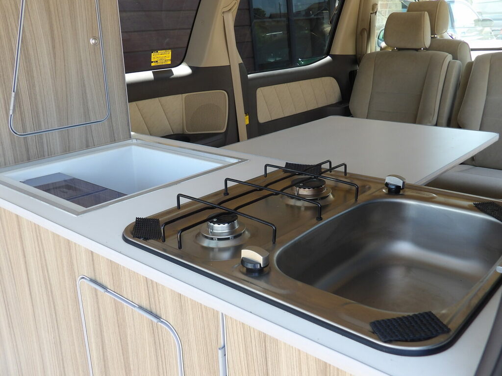 Toyota Alphard 3.0Cc 8 X Seater Black #11