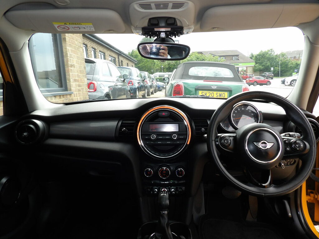 Mini Hatch 1.5 Cooper D MK65OKJ Orange #5
