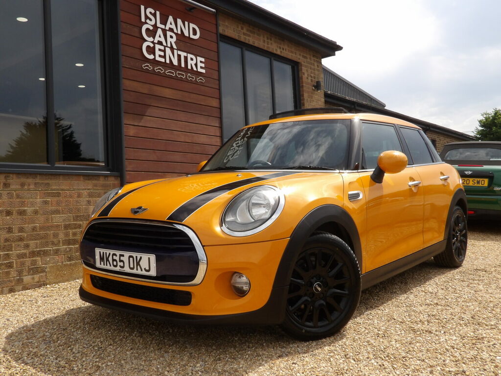Mini Hatch 1.5 Cooper D MK65OKJ Orange #2