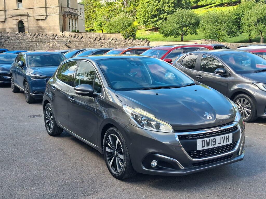 Peugeot 208 1.2 Puretech Tech Edition Euro 6 Ss Grey