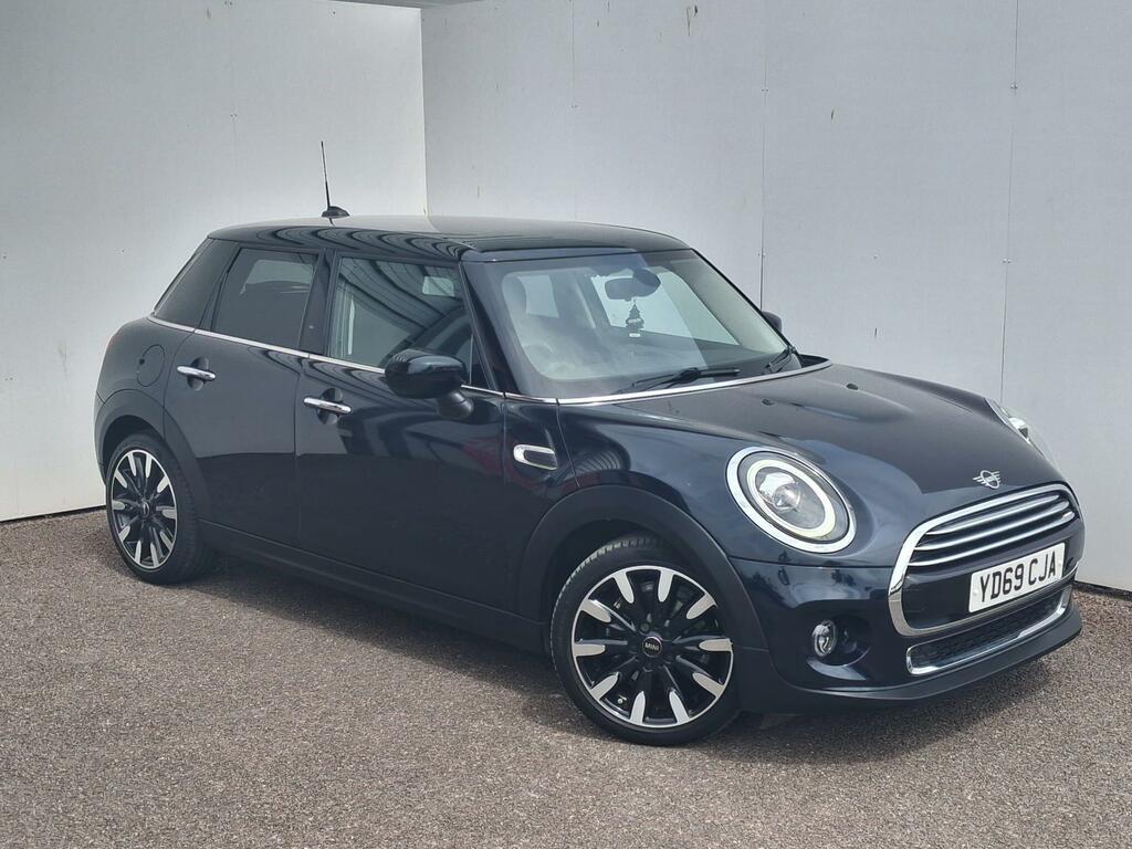 Mini Hatch 1.5 Cooper Exclusive Steptronic Euro 6 Ss Black