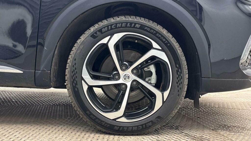 MG HS 1.5 T-gdi 16.6Kwh Trophy Euro 6 Ss LG24JPL Black #4
