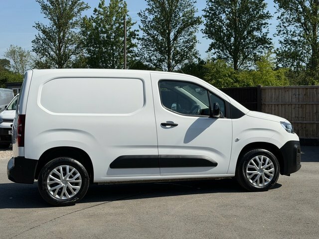 Citroen Berlingo 1.5 Bluehdi 1000 Enterprise M Pro Panel Van Di EA71XYU White #5