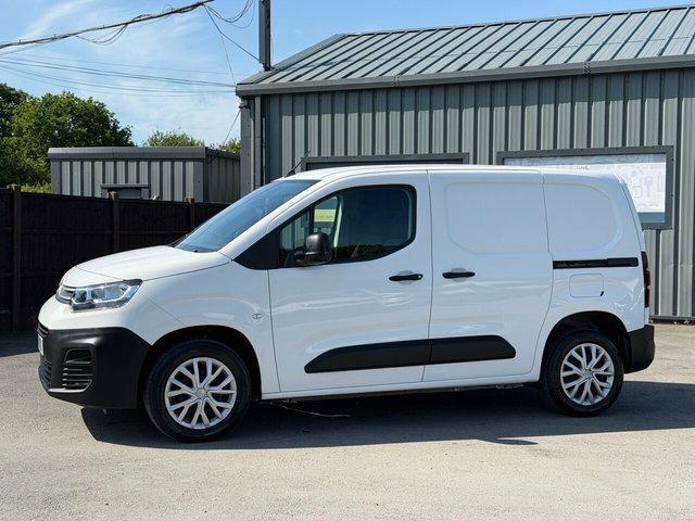 Citroen Berlingo 1.5 Bluehdi 1000 Enterprise M Pro Panel Van Di EA71XYU White #2